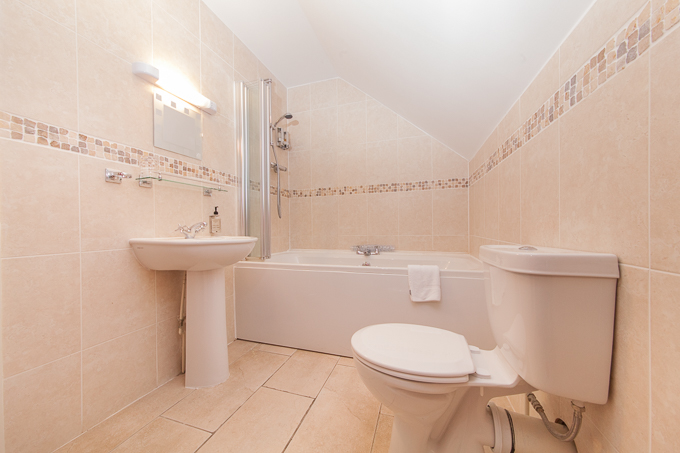 Whitton Lodge Aug 2015 (06)